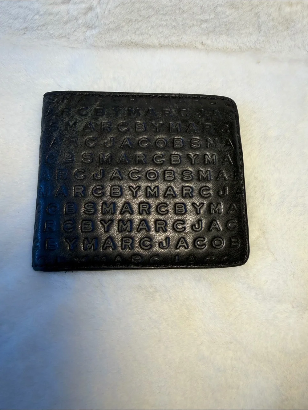 Marc by Marc Jacobs Black Embossed Logo Leather bifold Wallet